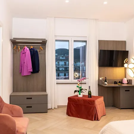Patriziella 4 4*